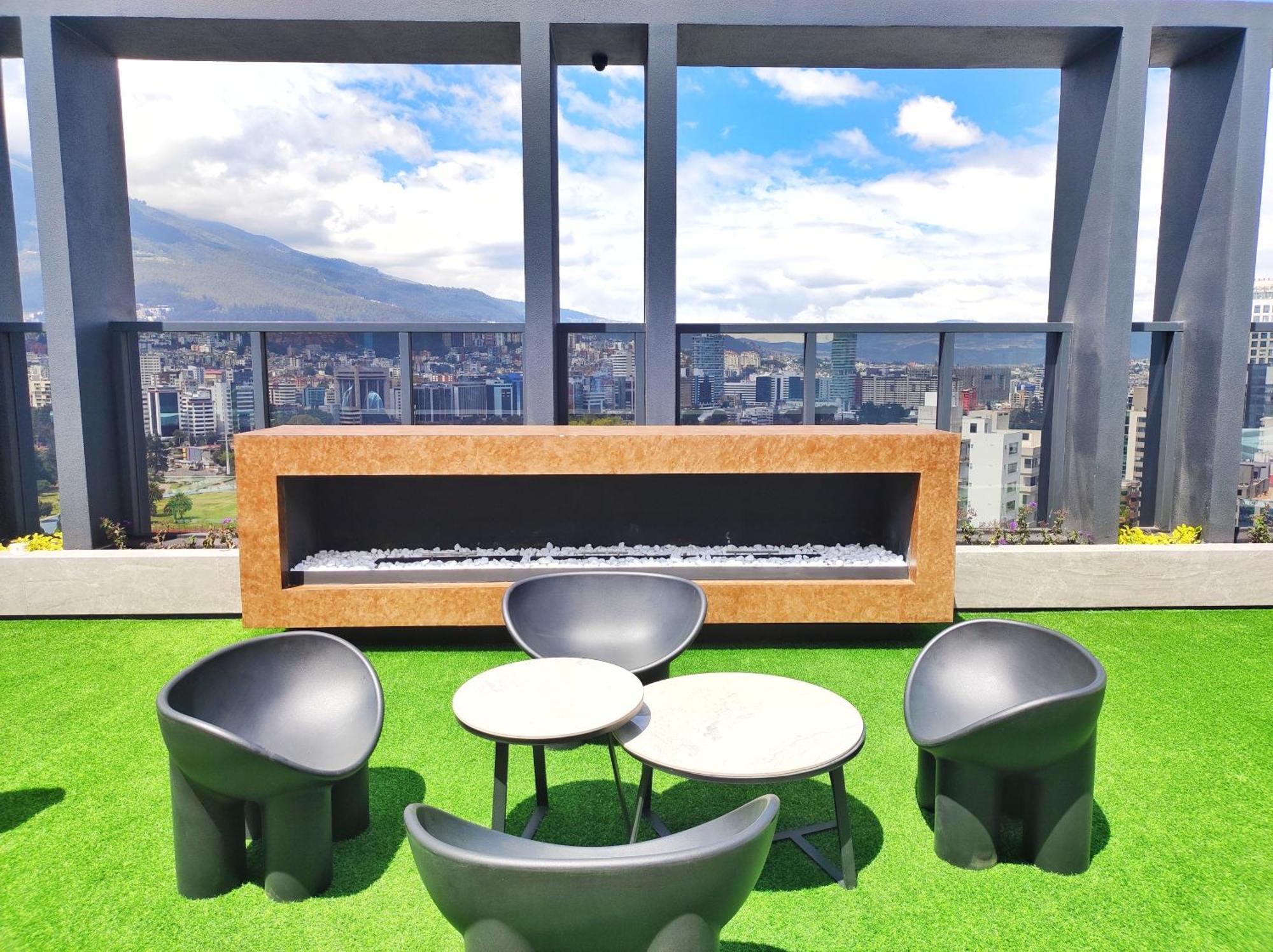 Republica Del Salvador Coliving Ecuador Xoe Apartamento Quito Exterior foto