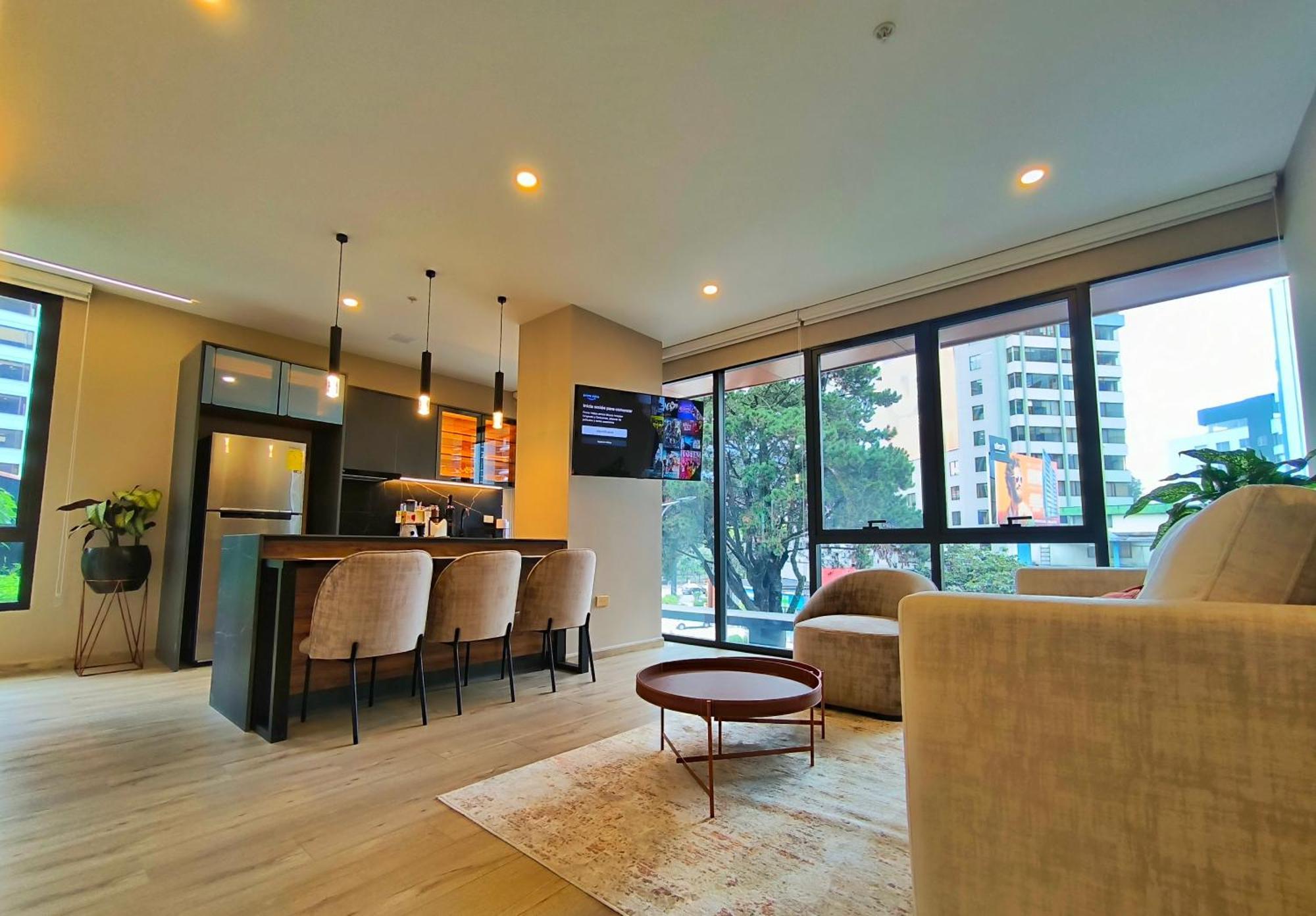 Republica Del Salvador Coliving Ecuador Xoe Apartamento Quito Exterior foto