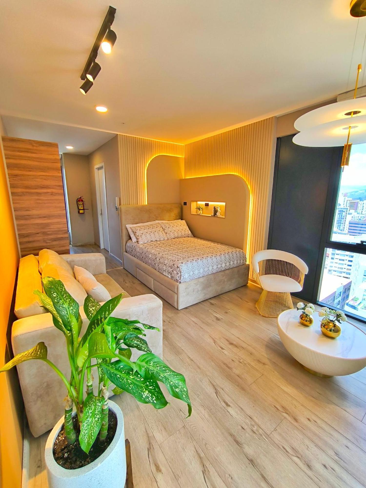 Republica Del Salvador Coliving Ecuador Xoe Apartamento Quito Exterior foto